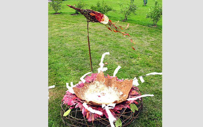 Two Birds in the Hand | Standing bird feather nest, 2009-2010